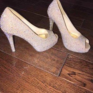 Heels - Jonathan Kayne